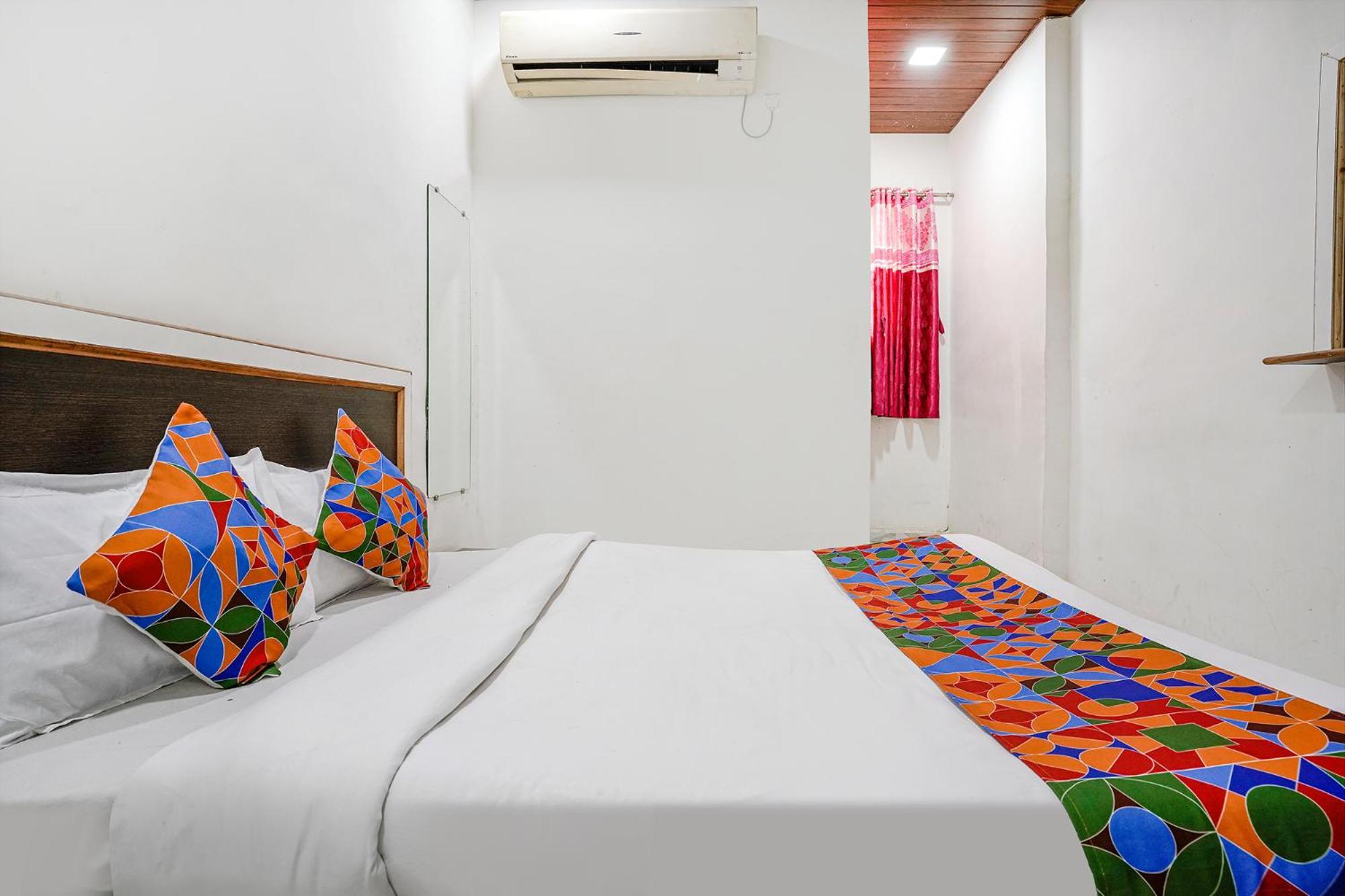 Fabexpress Sai Lodging I - Nr Nashik Railway Station Extérieur photo